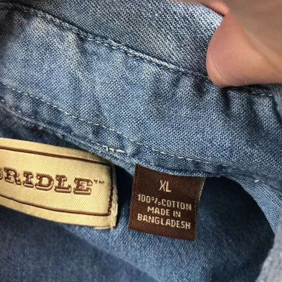 Bit & Bridle Men's Chambre Shirt XL Sleeveless Button Up Pocket Blue Denim Casua - Picture 9 of 15